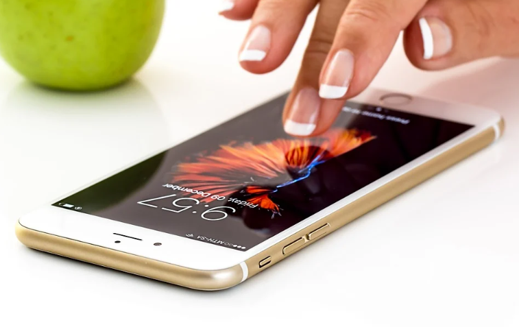 iPhone